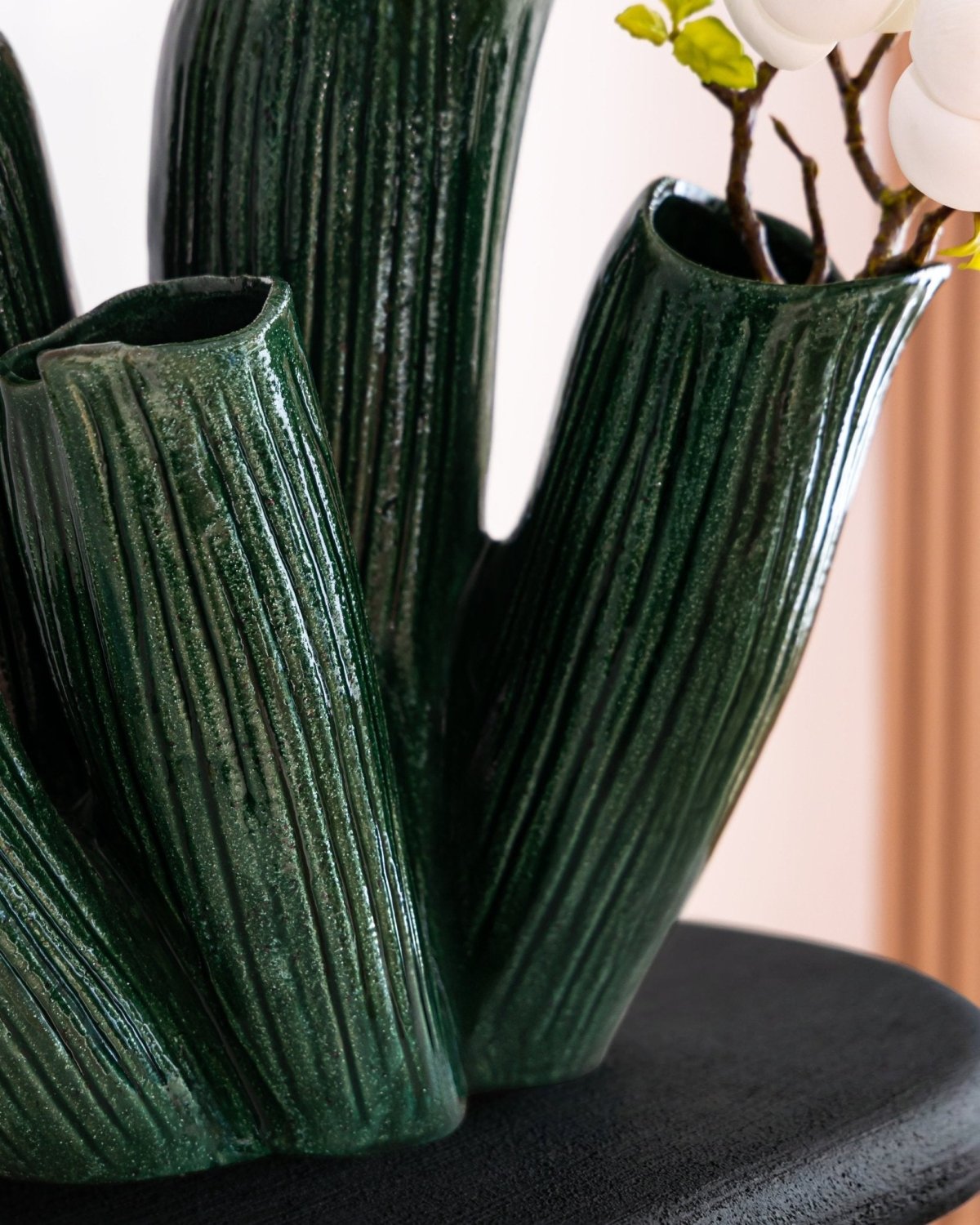 Smeraldita green ceramic vase of five hand-carved columns