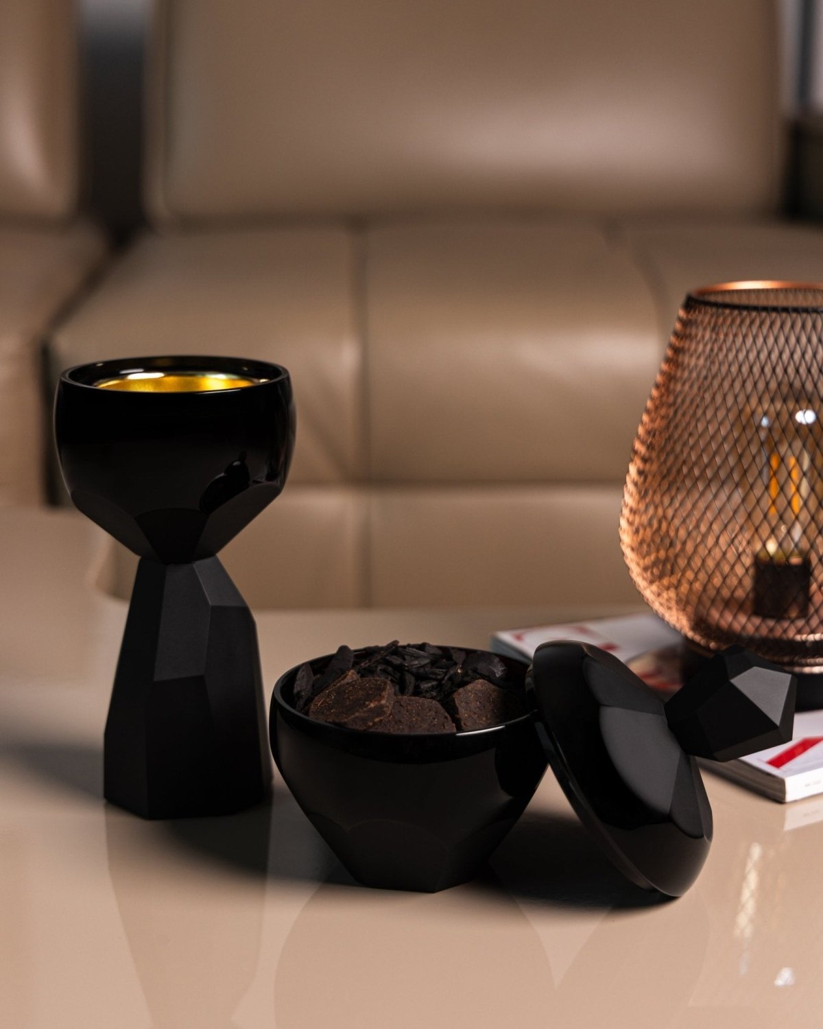 Oud Nero crystal oud burner with matte black stem and gloss black bowl